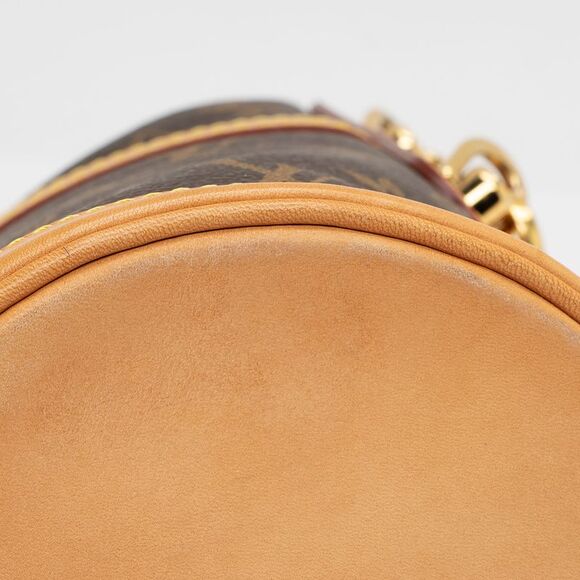 Louis Vuitton Monogram Canvas Duffle - Picture 14 of 15